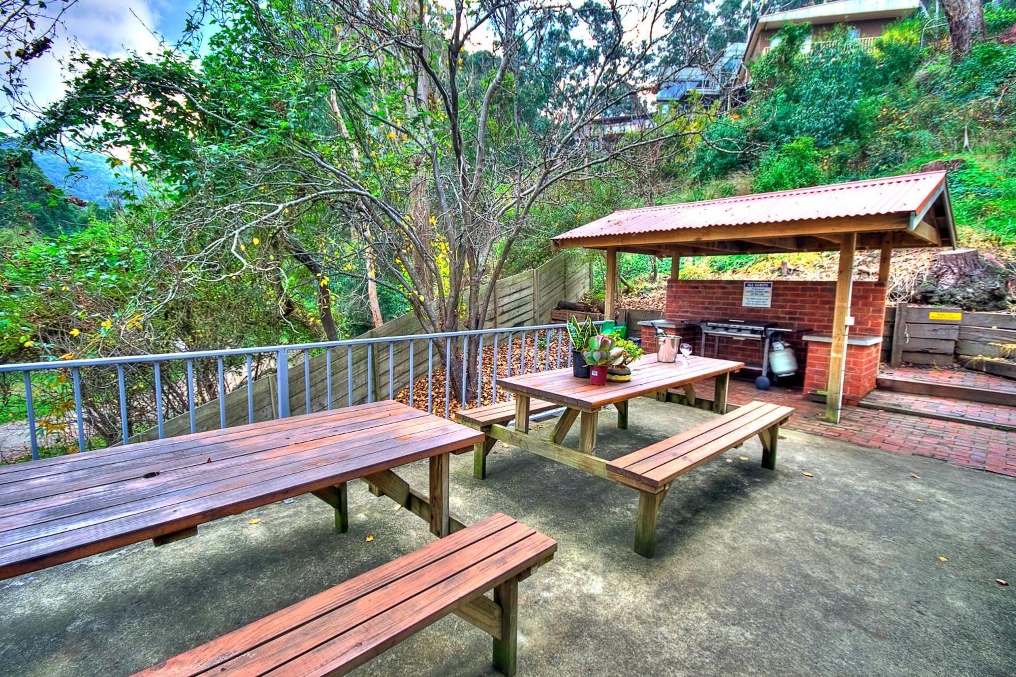 Lorne Coachman Inn Esterno foto