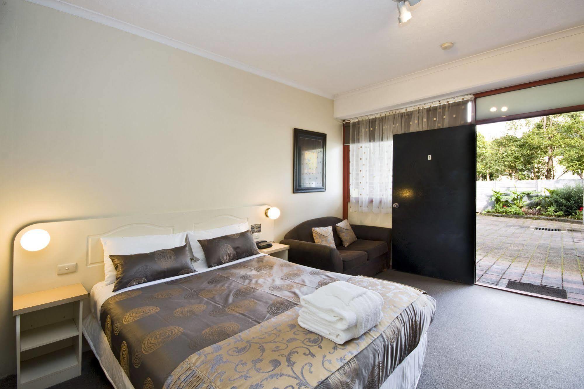 Lorne Coachman Inn Esterno foto