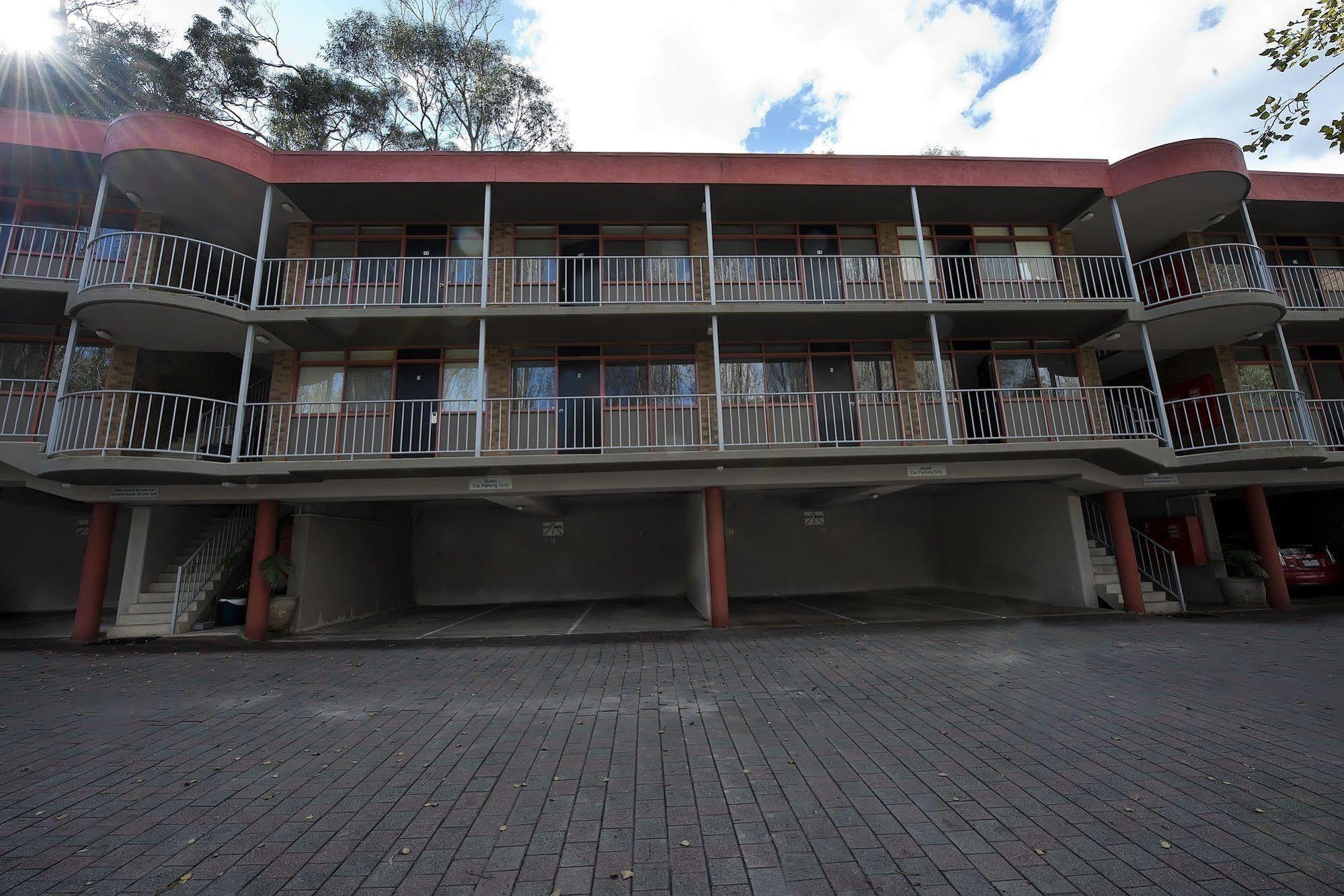 Lorne Coachman Inn Esterno foto